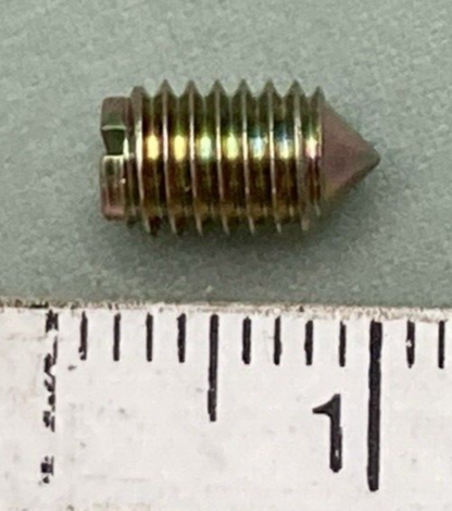 NEW GENUINE SUZUKI 13605-47070 SCREW