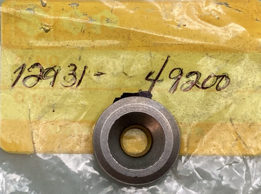 NEW GENUINE SUZUKI 12931-49200 Retainer Valve Spring