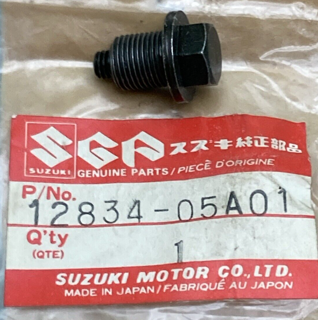 NEW GENUINE SUZUKI 12834-05A01 Plug (11x12)