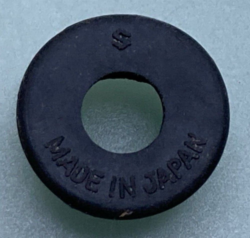 NEW REPLACES SUZUKI 33501-10801 SPARK PLUG CAP