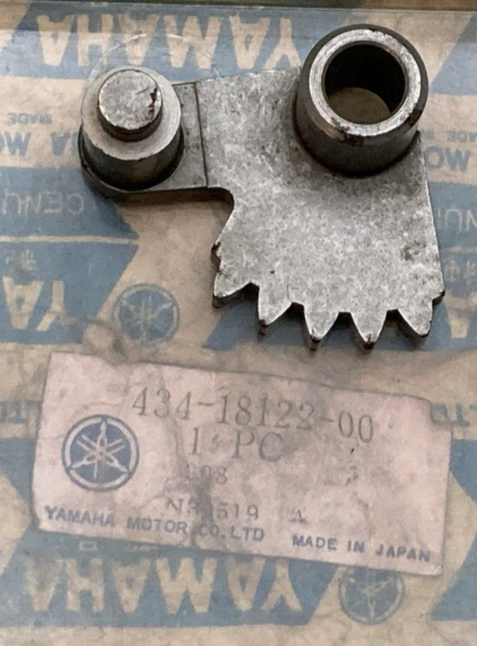 NEW GENUINE YAMAHA 434-18122-00 Lever Shift 2