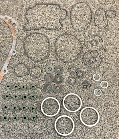 NEW GENUINE SUZUKI 11400-45853 GASKET SET, INCOMPLETE KIT