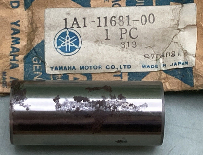 NEW GENUINE YAMAHA 1A1-11681-00 PIN CRANK 1