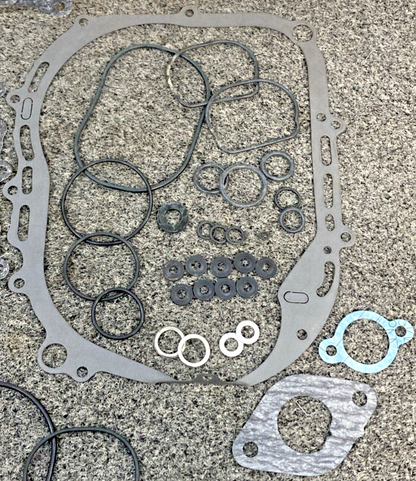 NEW GENUINE SUZUKI 11400-18850 GASKET SET, INCOMPLETE KIT