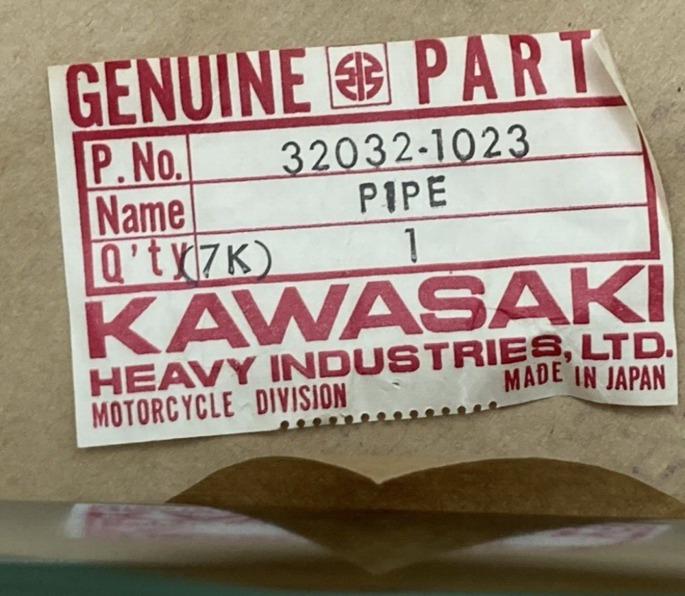 NEW GENUINE KAWASAKI 32032-1023 PIPE MUFFLER