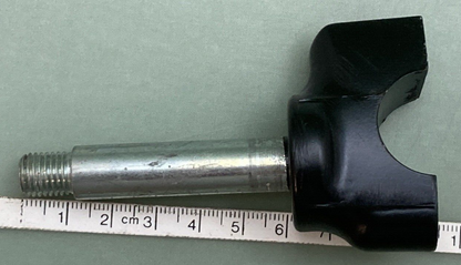 NEW GENUINE KAWASAKI 46012-1138 HOLDER HANDLE LOWER