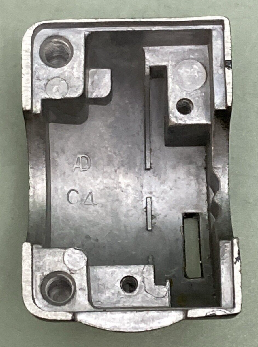 NEW GENUINE KAWASAKI 46086-025 CASE L.H UPPER SWITCH