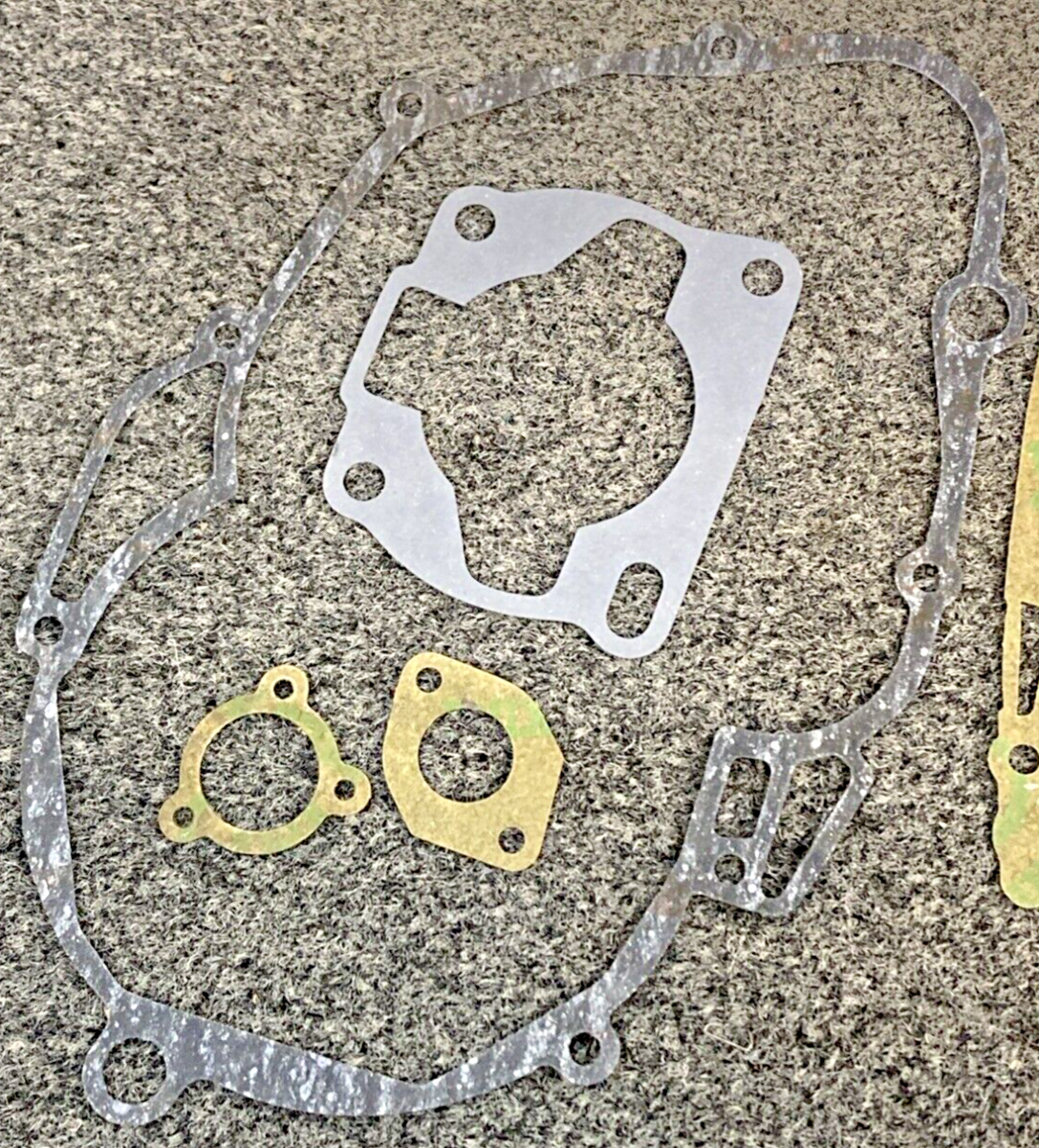 NEW GENUINE SUZUKI 11400-25842 GASKET SET, INCOMPLETE KIT