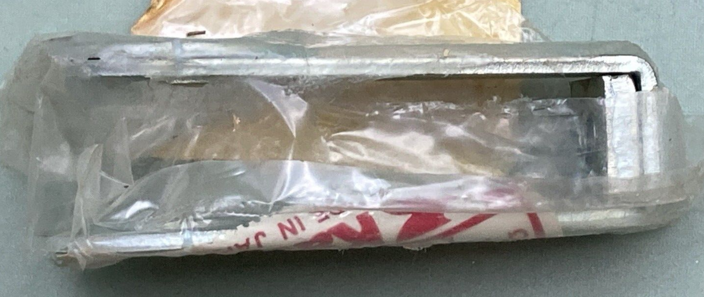 NEW GENUINE KAWASAKI 33040-1022 ADJUSTER CHAIN