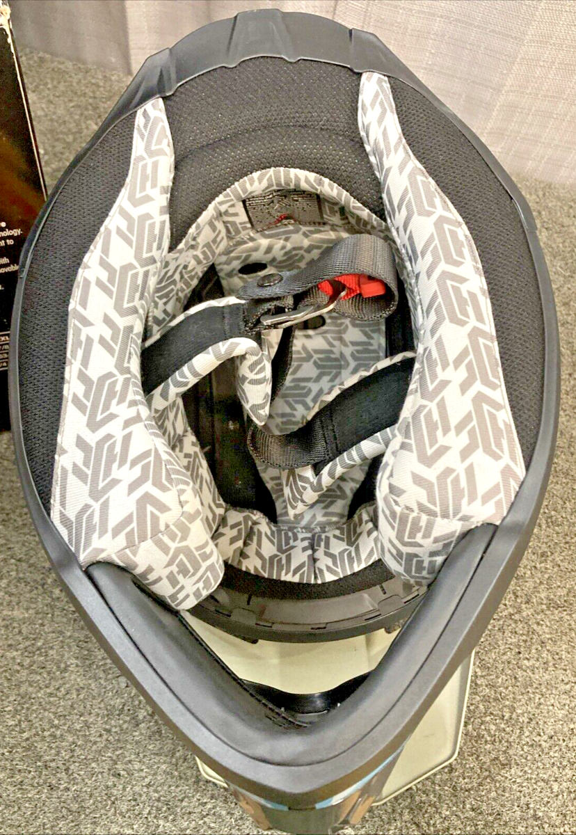 NEW GENUINE HJC FG-X LEGENDARY LUCHA MC3H HELMET MED, ORANGE/YELLOW