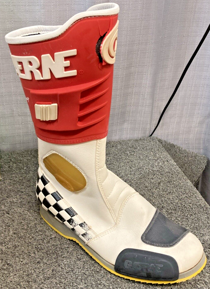 NEW GENUINE GAERNE RACING BOOTS MEN SIZE 10, RED/WHITE