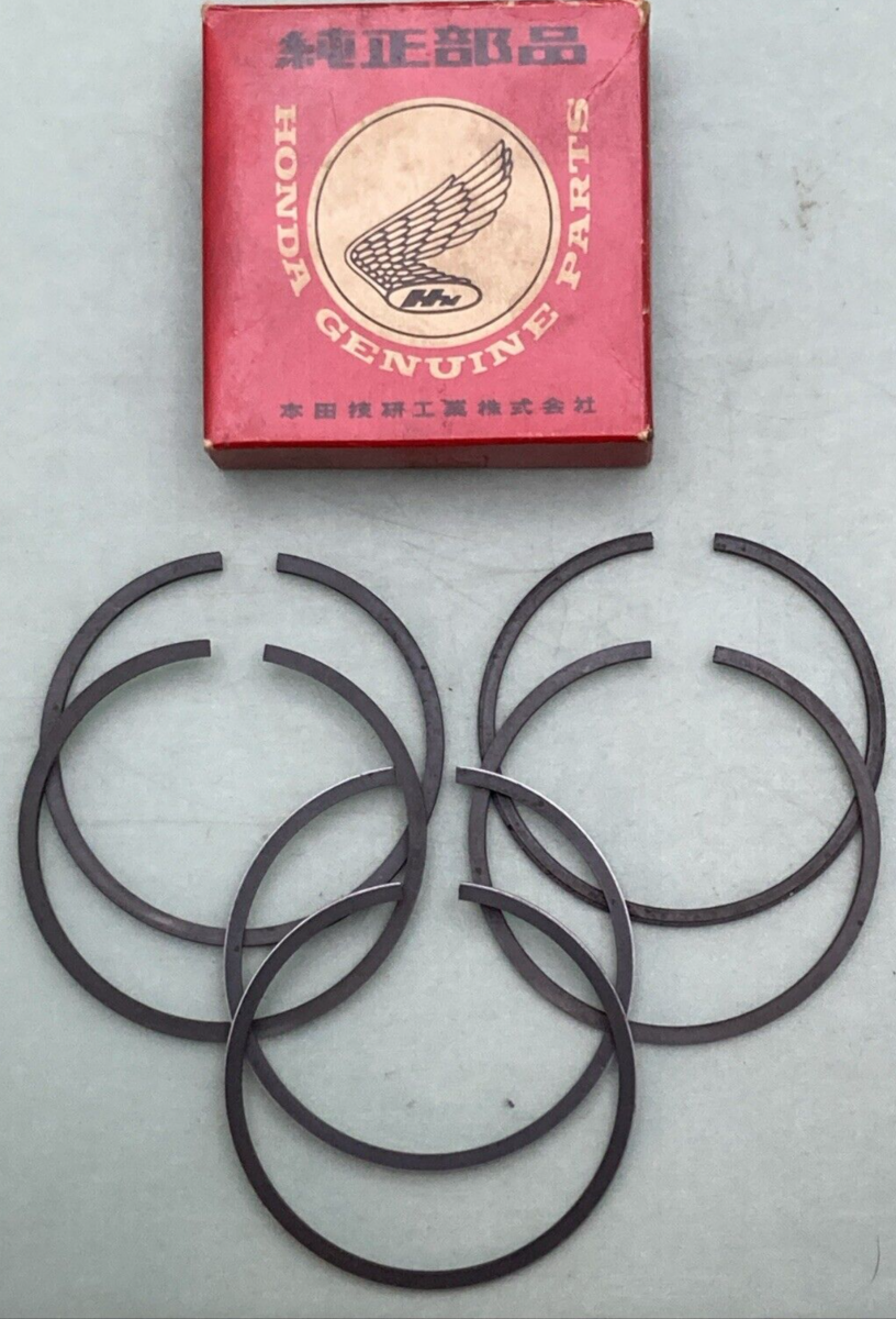 NEW GENUINE HONDA 13010-266-000 PISTON RING SET