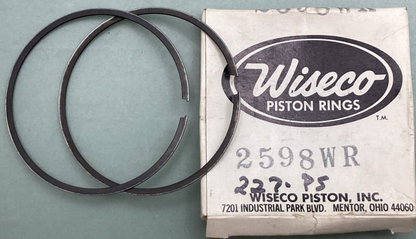 NEW GENUINE WISECO 466PS PISTON & RING SET