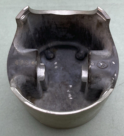 NEW GENUINE WISECO 466PS PISTON & RING SET