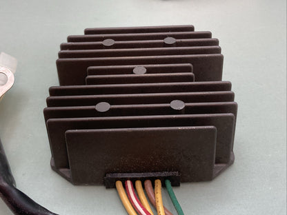 NEW GENUINE BMW 61312346432 Voltage regulator 1997-2000