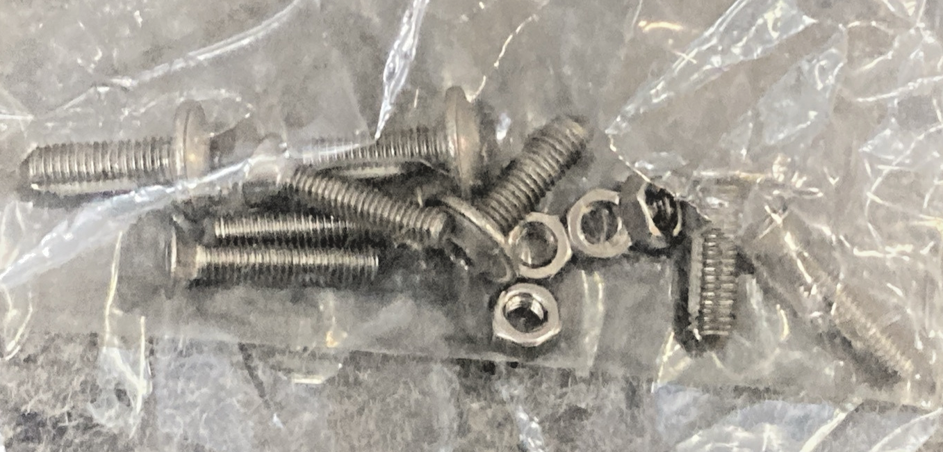 NEW GENUINE BMW 71607676868 NAVIGATOR BRACKET SET