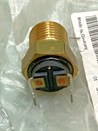 NEW GENUINE BMW 17211342174 Temperature switch 1992-2005