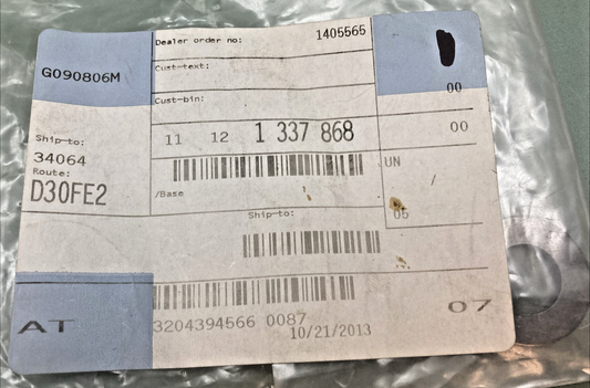 NEW GENUINE BMW 11121337868 Base 1984-1996