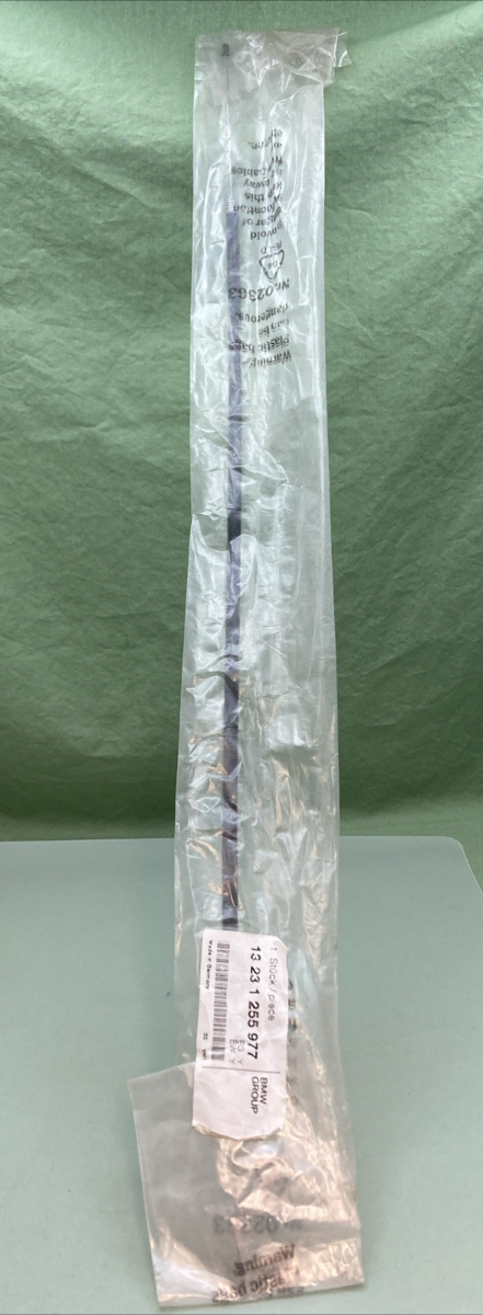 NEW GENUINE BMW 13231255977 Choke cable right 1984-1985