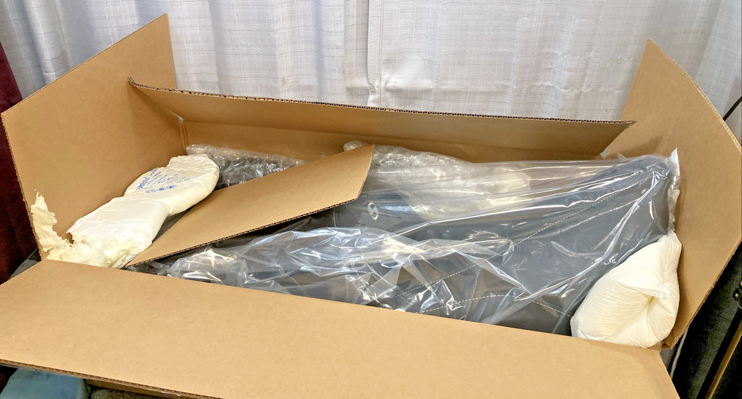 NEW GENUINE SADDLEMEN 0810-2244 ROADSOFA HEATED SEAT WITH BACKREST