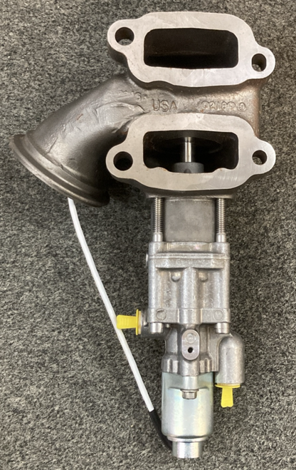 NEW GENUINE VOLVO 85153858 EXHUAST GAS RECIRCULATION VALVE ASSEMBLY KIT REMAN