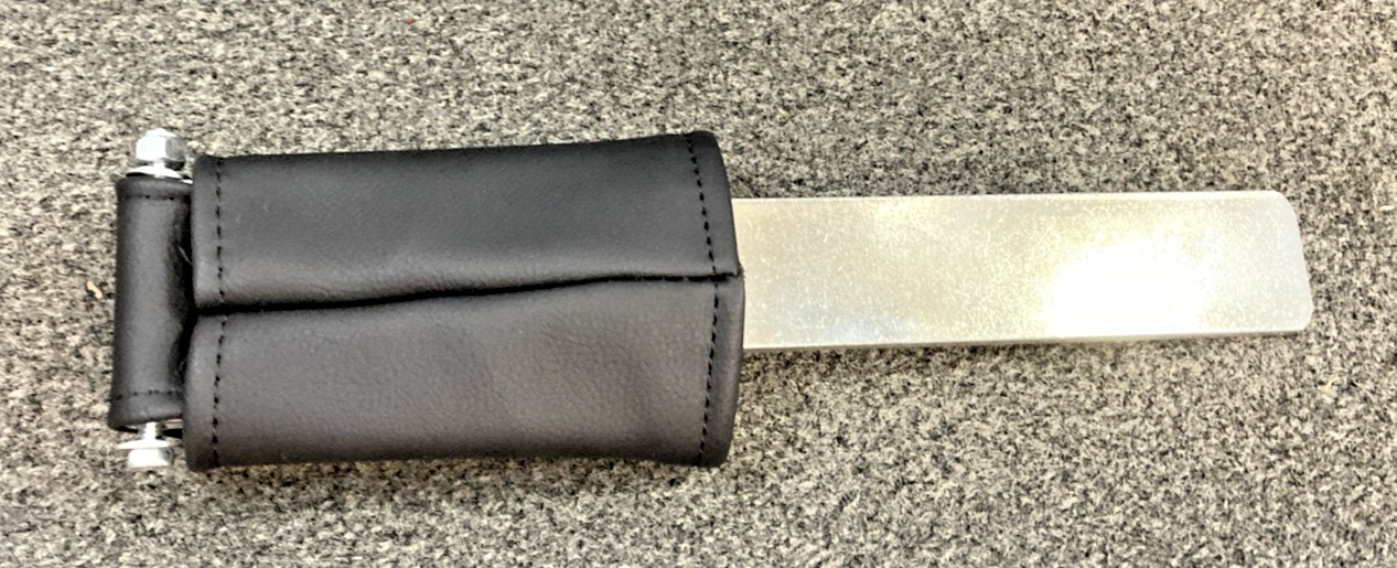 NEW GENUINE SADDLEMEN 0810-2186 HEATED ROADSOFA CF SEAT W/ DBR, I20-06-185BRHCT