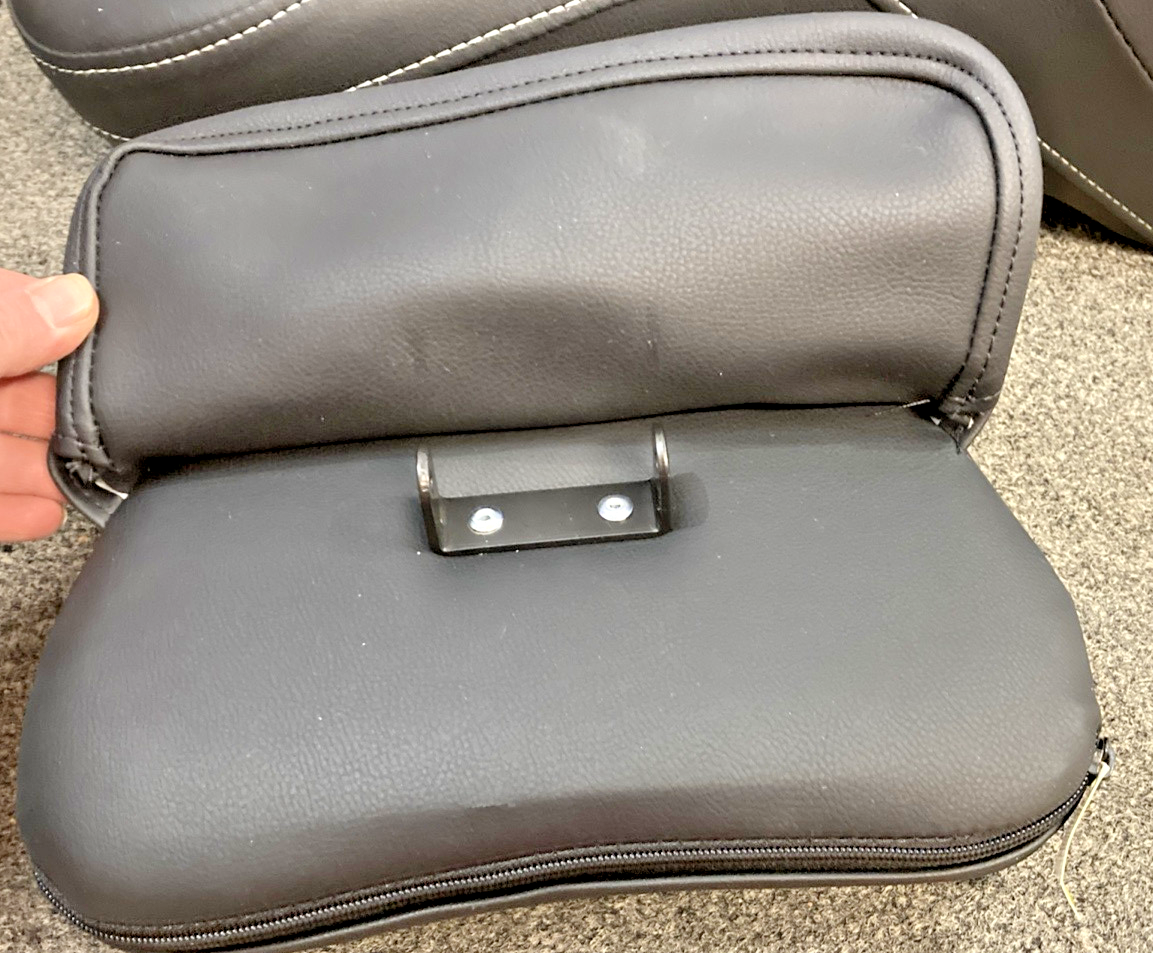 NEW GENUINE SADDLEMEN 0810-2186 HEATED ROADSOFA CF SEAT W/ DBR, I20-06-185BRHCT