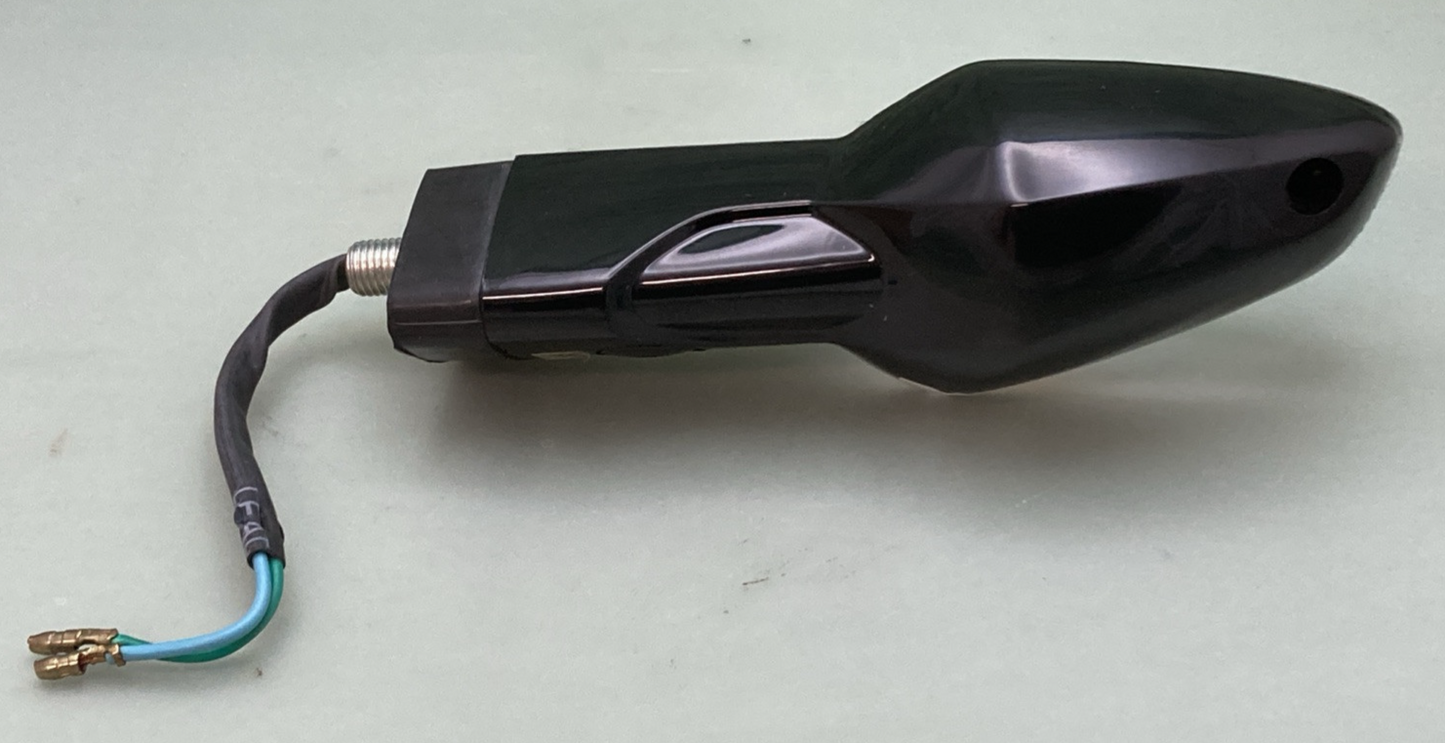 NEW GENUINE HONDA 33400-KYJ-305 Turn Signal Assembly, R. Fr. (12V 21W) (coo)