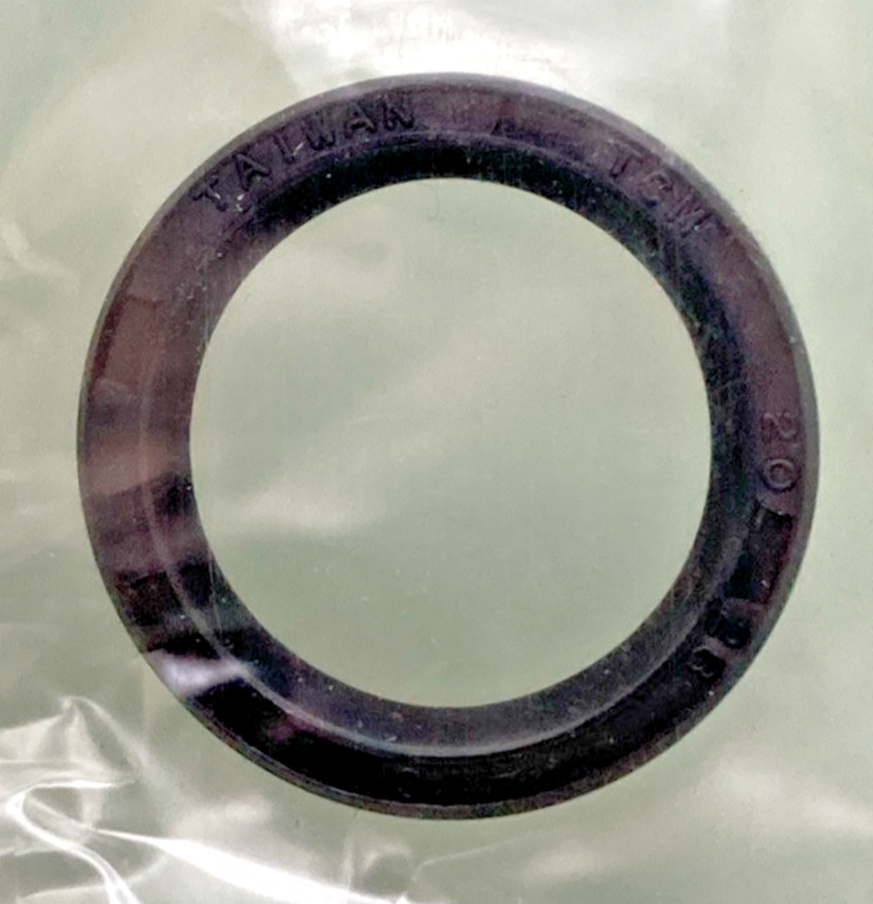 NEW GENUINE TCM 20X26X4VC OIL SEAL