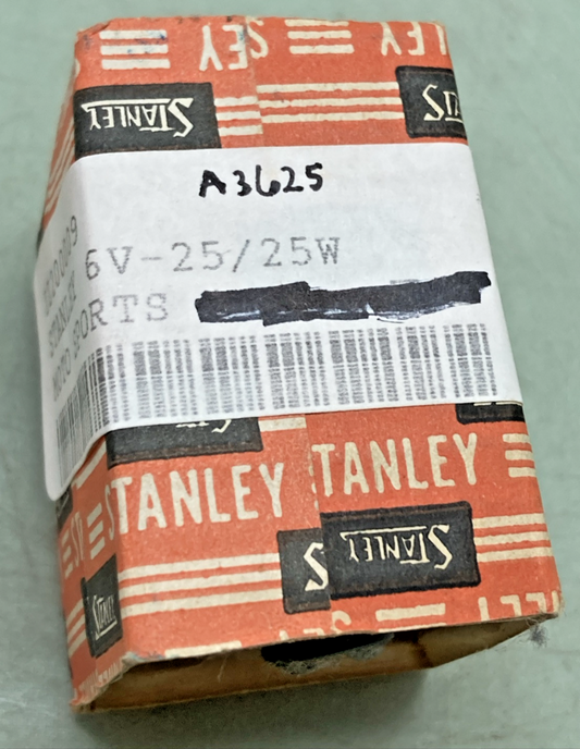 QTY 2 NEW GENUINE STANLEY A3625 6V 25W BULB