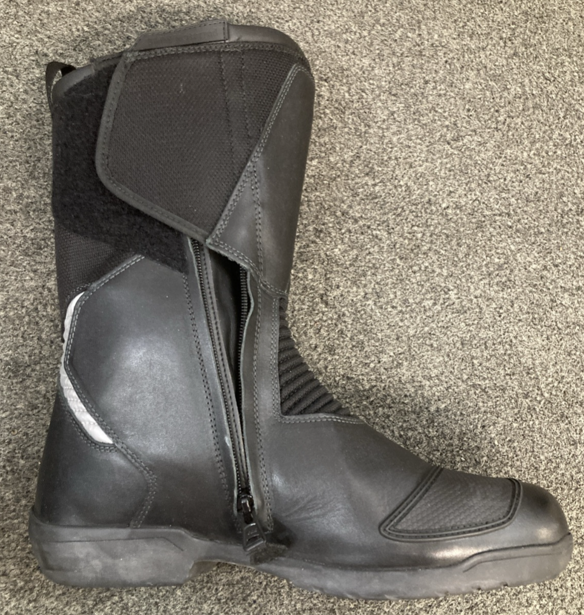 NEW GENUINE BMW 76 22 8 541 057 BOOTS ALLROUND BLACK EU44 US10.5