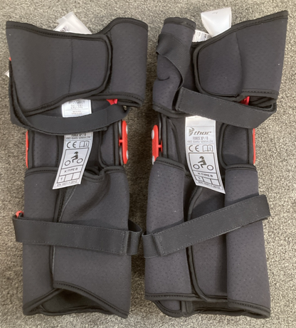 NEW GENUINE THOR 2704-0364 FORCE XP KNEE GUARD RED 2X/3X PAIR