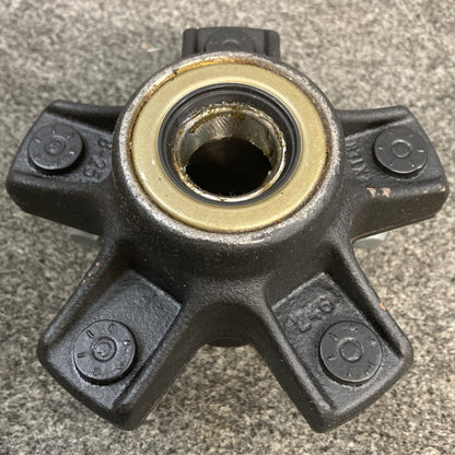 NEW GENUINE WPS 41-6076 STEEL HUB 5 HOLE WITH/1" BEARING