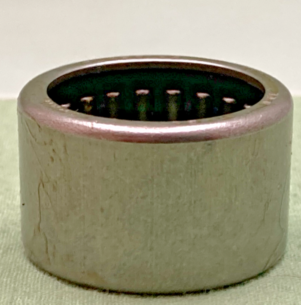 NEW GENUINE IKO TLA2016Z NEEDLE ROLLER BEARING,  20MM Bor, 26MM DIM, 16MM WID