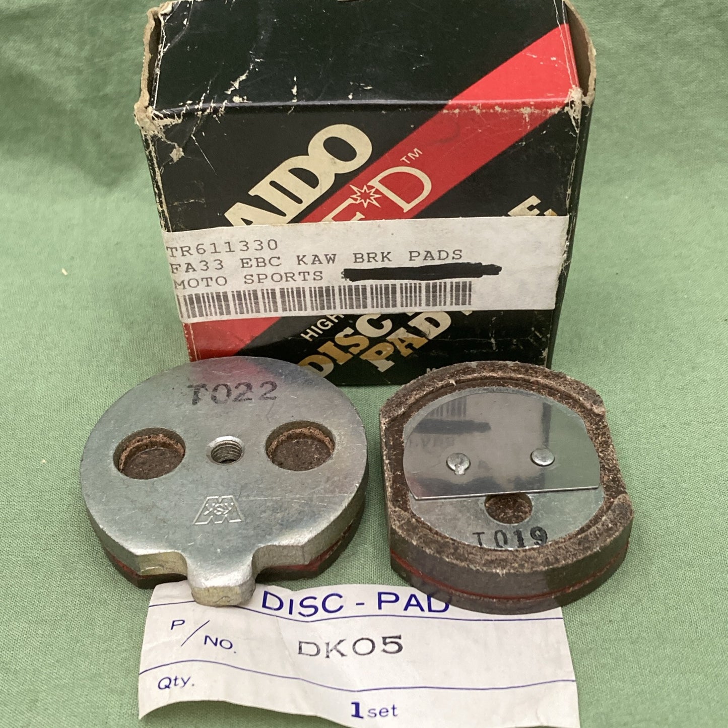 NEW GENUINE DAIDO DK05 HIGH PERFORMANCE DISC BRAKE PADS FOR KAWASAKI EBC