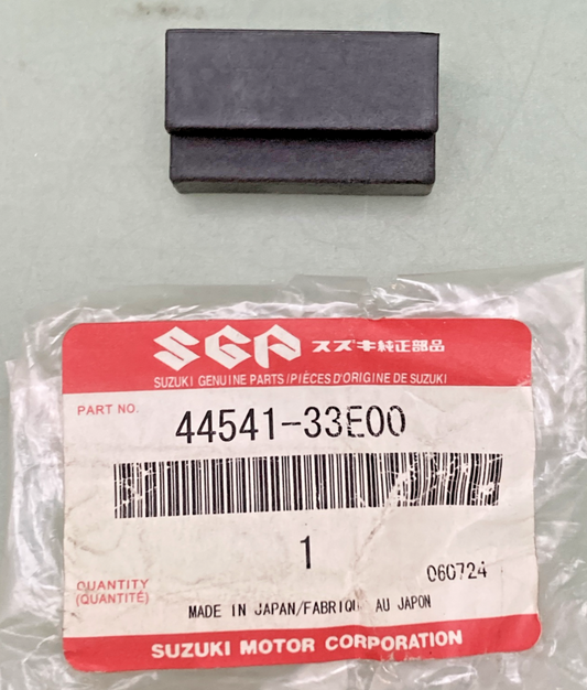 NEW GENUINE SUZUKI 44541-33E00 Cushion, Side