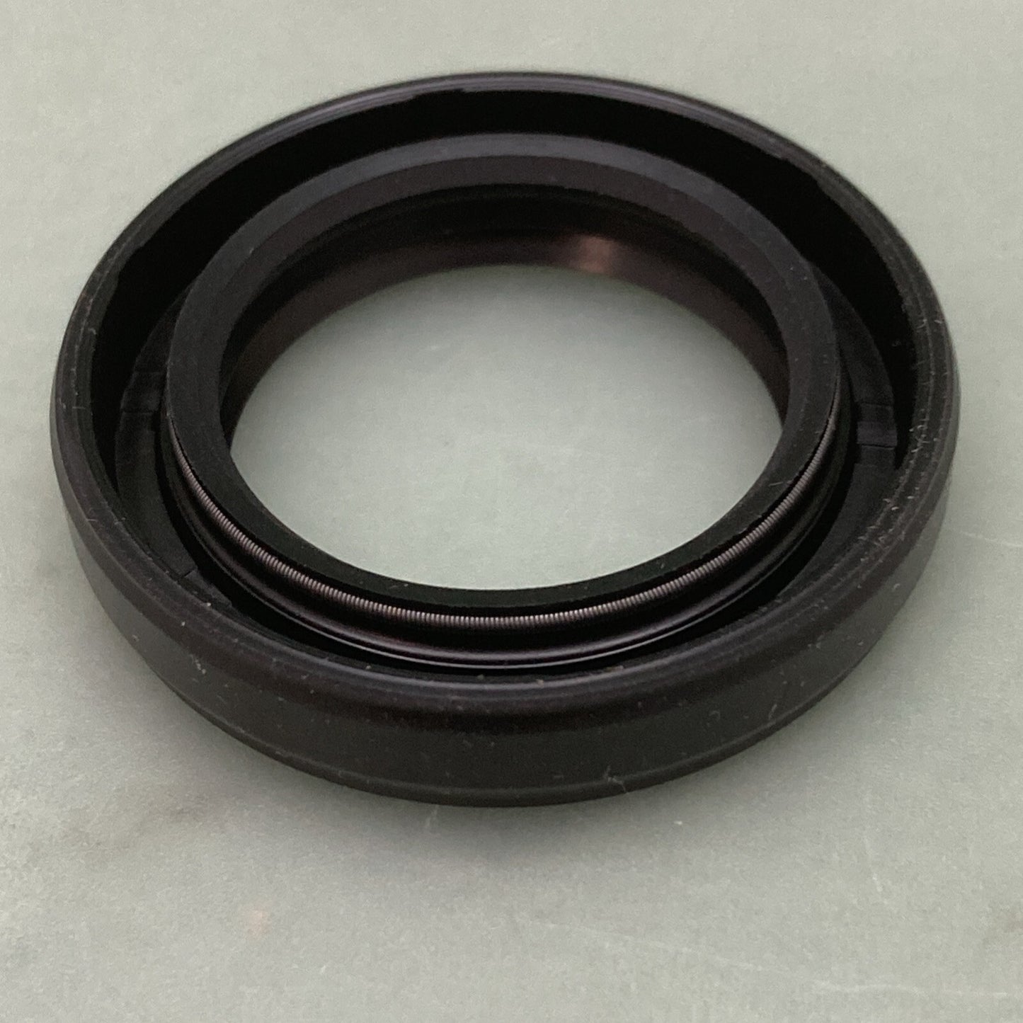 NEW GENUINE SUZUKI K9204-91570 OIL SEAL