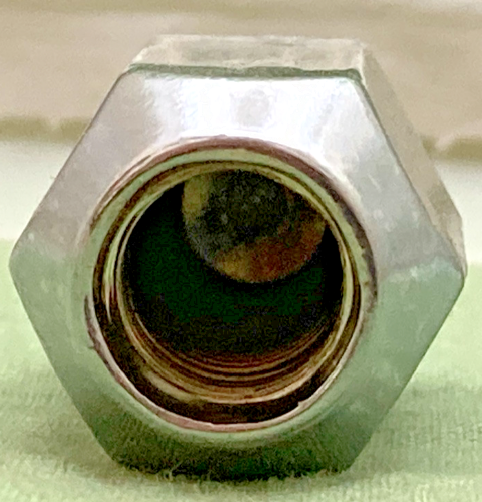 NEW GENUINE ARCTIC CAT 0423-556 CHROME LUG NUT - 2005 400 500 650 LE