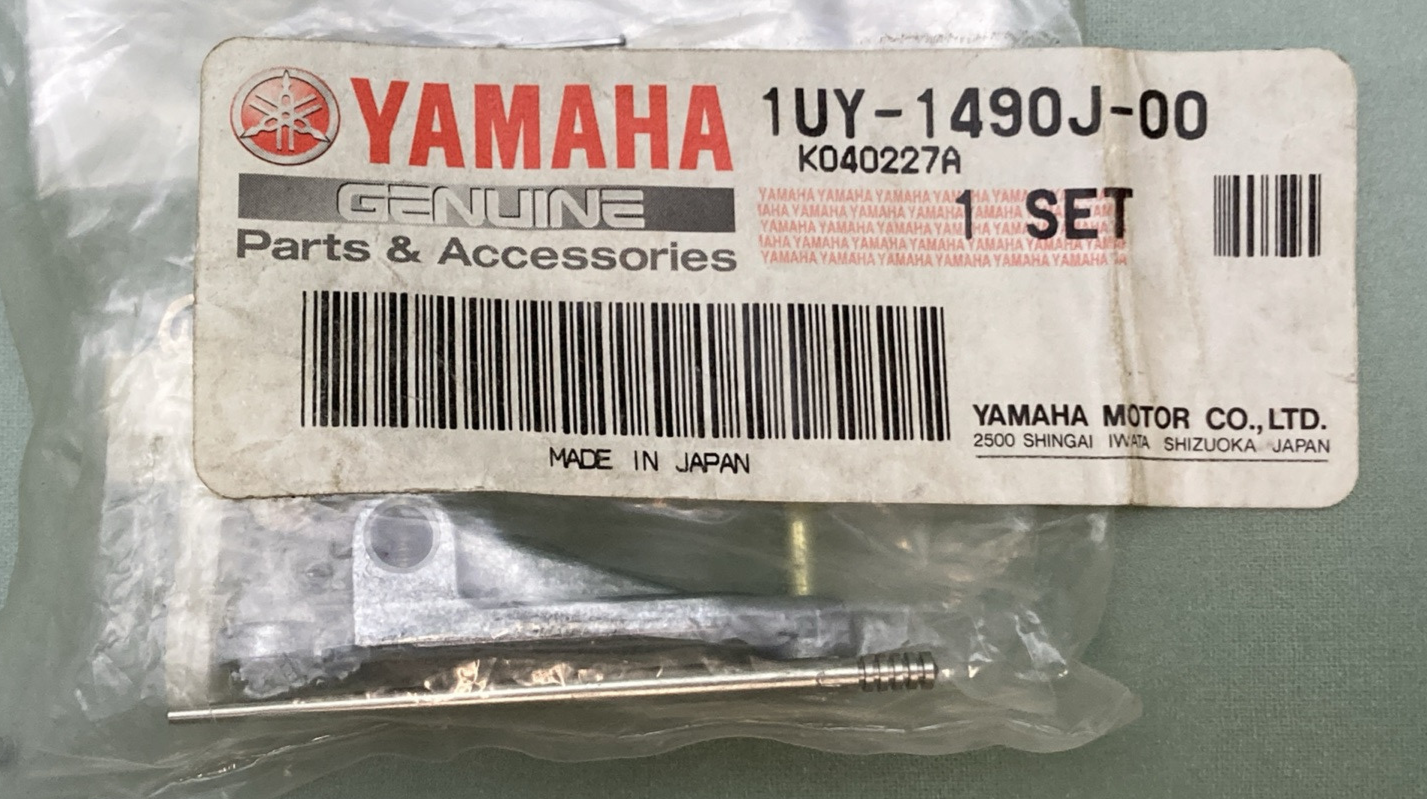 NEW GENUINE YAMAHA 1UY-1490J-00 Needle Set