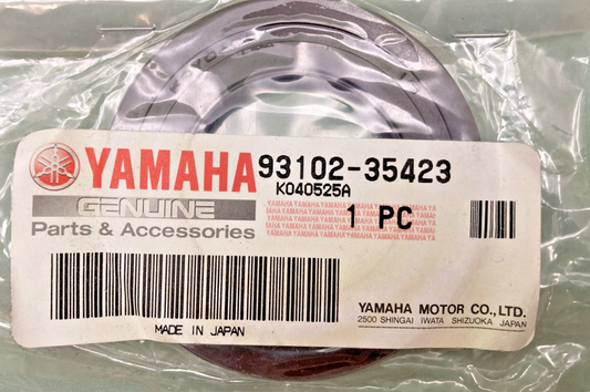 NEW GENUINE YAMAHA 93102-35423 Oil Seal, Sd - Type