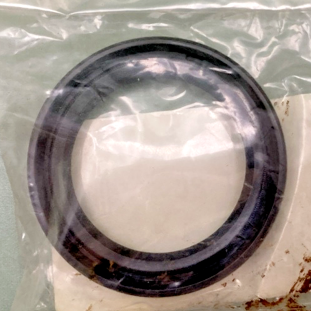 NEW GENUINE YAMAHA 93101-30084 Oil Seal, S - Type