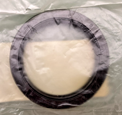 NEW GENUINE YAMAHA 93102-42322 Oil Seal