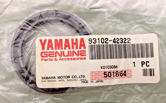 NEW GENUINE YAMAHA 93102-42322 Oil Seal