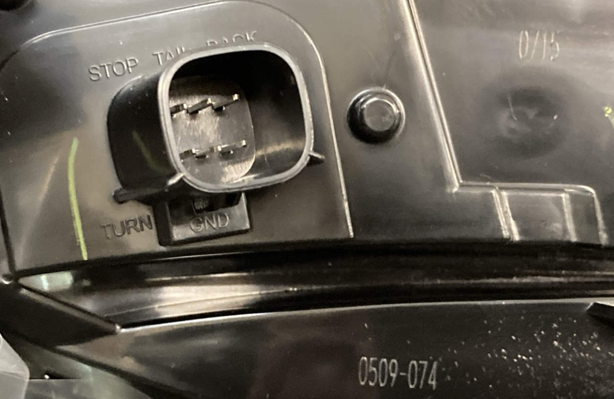 NEW GENUINE ARCTIC CAT 0509-074 TAILLIGHT, LED-RH-ASSY (WC50)
