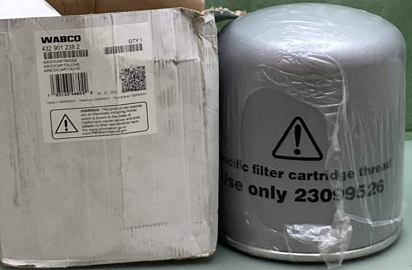 NEW GENUINE WABCO 4329012382 Air Brake Dryer Cartridge