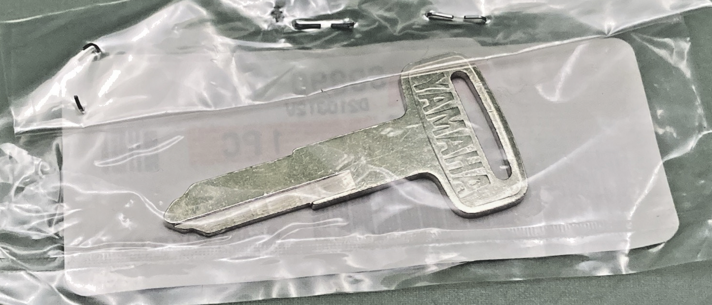 NEW GENUINE YAMAHA 90890-55813 Key Blank A