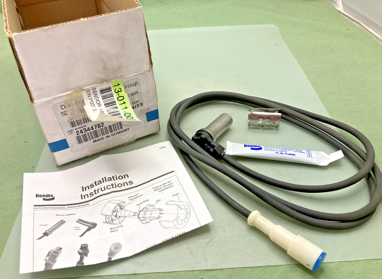 NEW GENUINE VOLVO 24344782 WHEEL SPEED SENSOR