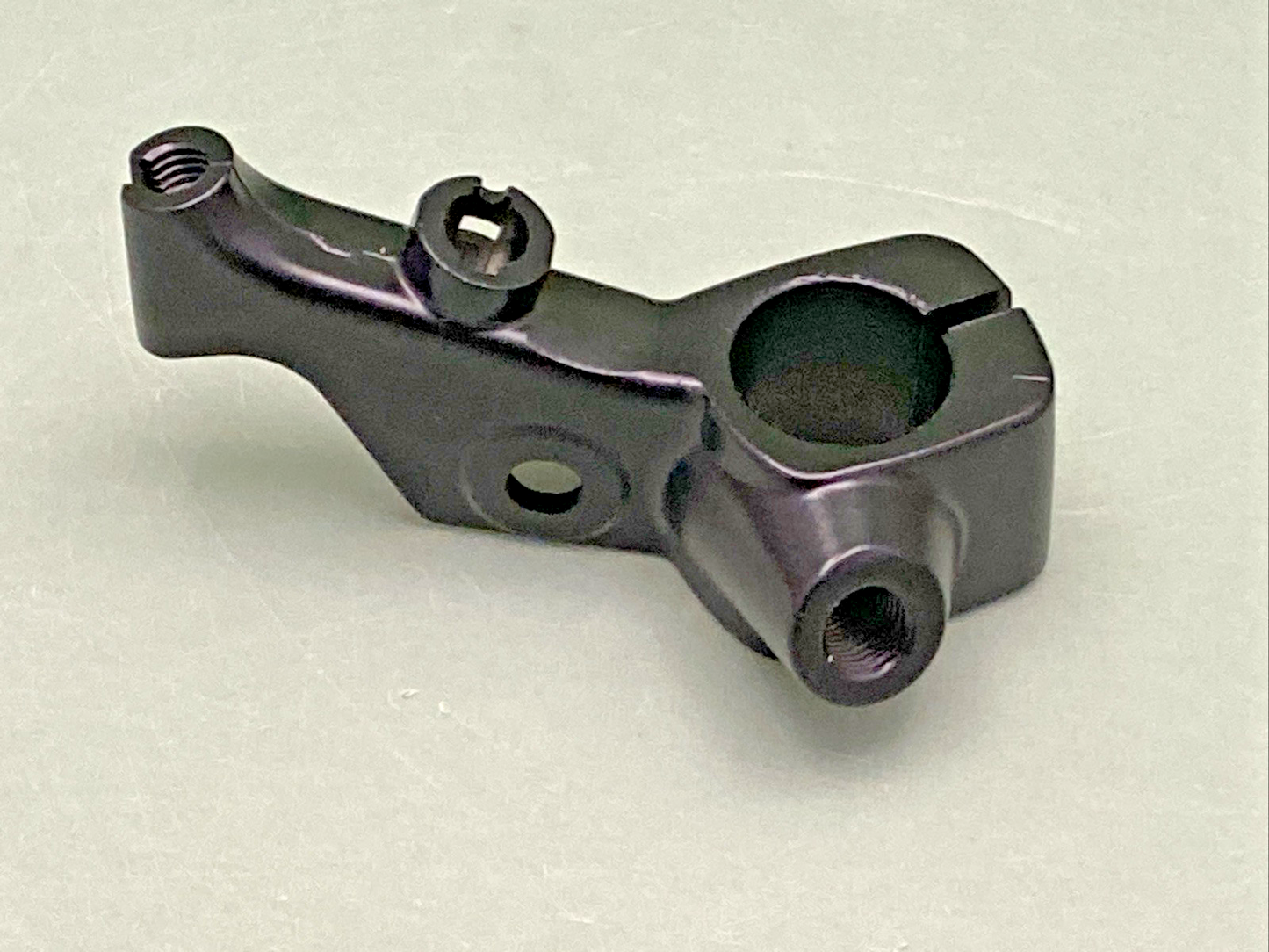 NEW GENUINE YAMAHA 10M-82911-00 Holder, Lever 1