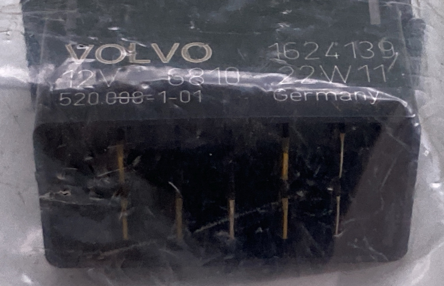NEW GENUINE VOLVO 1624139 Hazard Light Switch