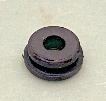 QTY 2 NEW GENUINE YAMAHA 90480-13398 Grommet